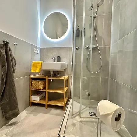 250m Rhein - Ruhig - Hbf - Boxspringbett - K-111-s Apartment